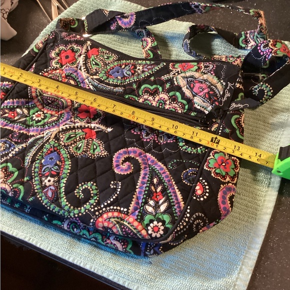 Vintage Vera Bradley crossbody. - Picture 8 of 8